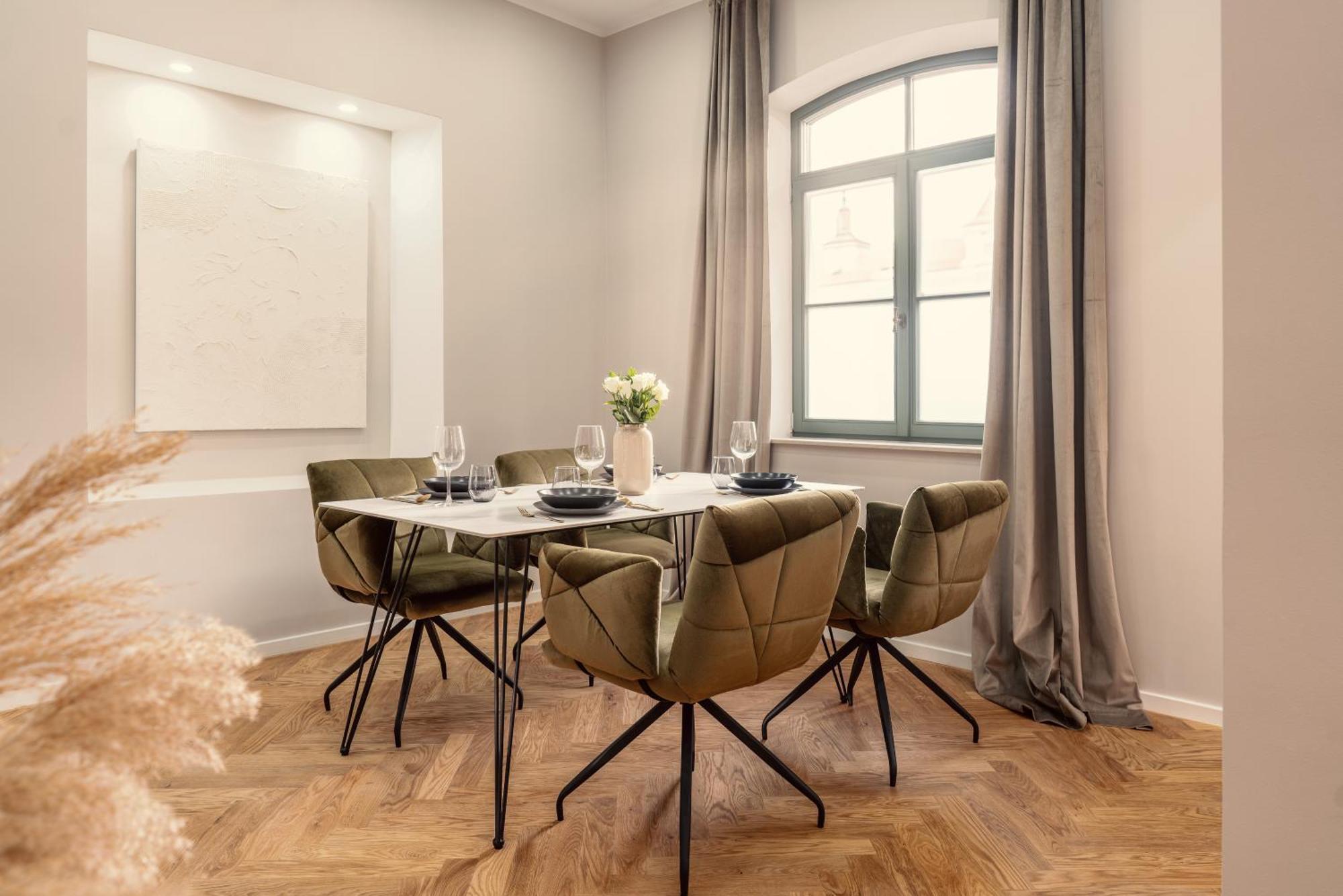 אוגסבורג New Luxus Suite I Two Kingbeds I Center מראה חיצוני תמונה