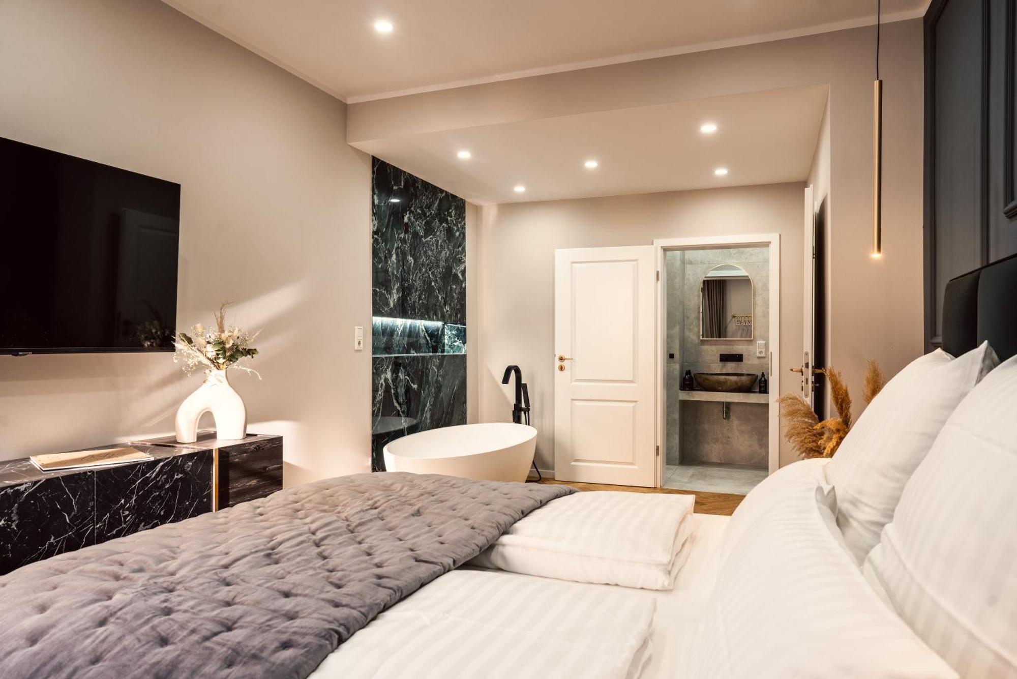 אוגסבורג New Luxus Suite I Two Kingbeds I Center מראה חיצוני תמונה